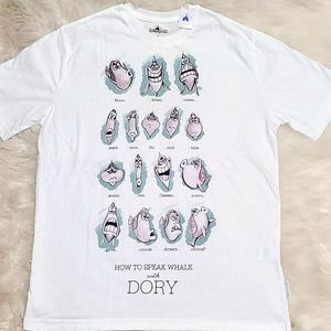 New! Disney Hong Kong Resort Speaking Whale W/Dory